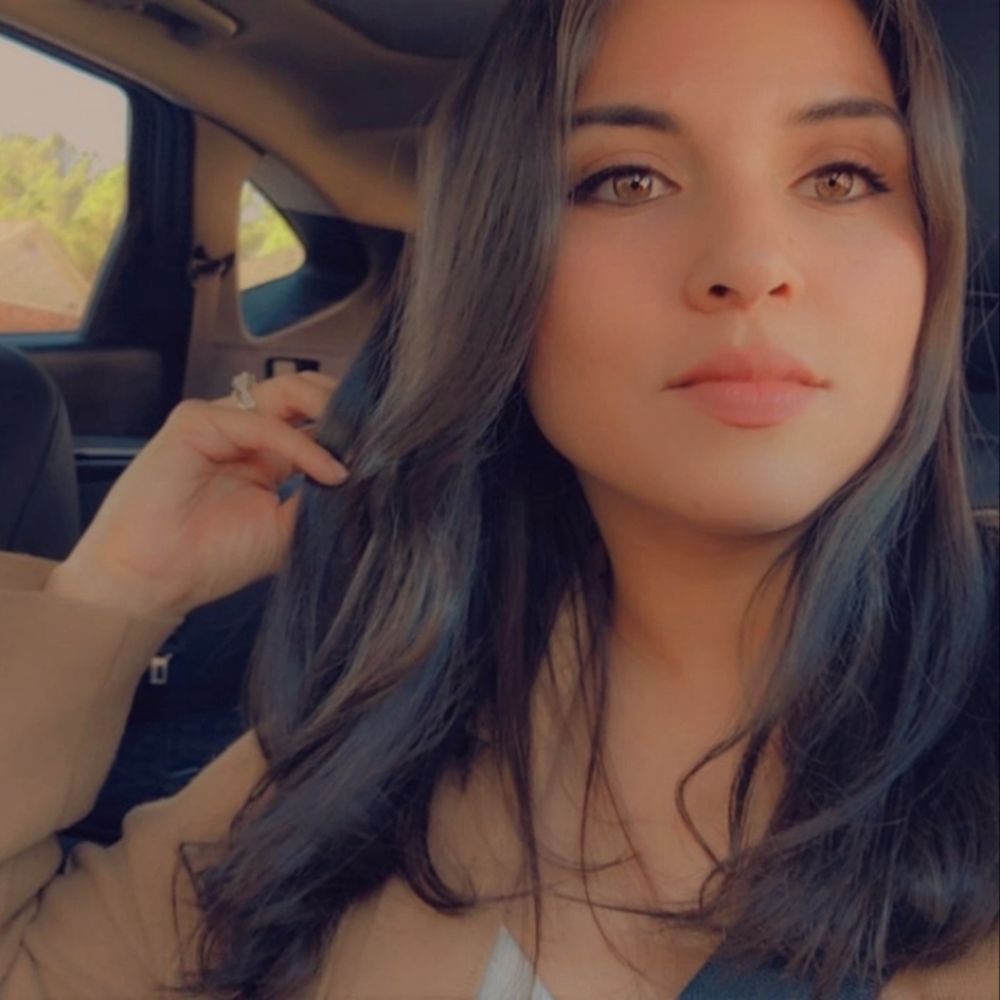 Meet your Posher, Maria